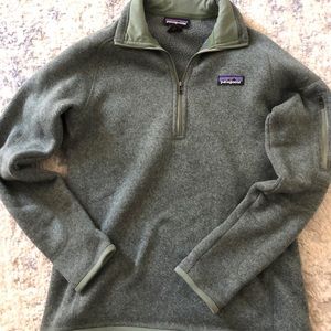 Patagonia pullover size S!